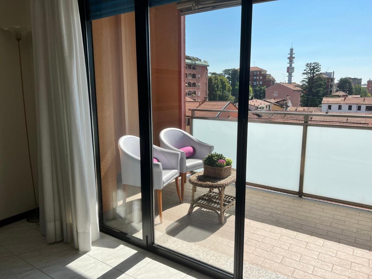 Bnbook Pero Figino Rho Fiera, 2 Camere Da Letto E 2 Bagni Bagian luar foto